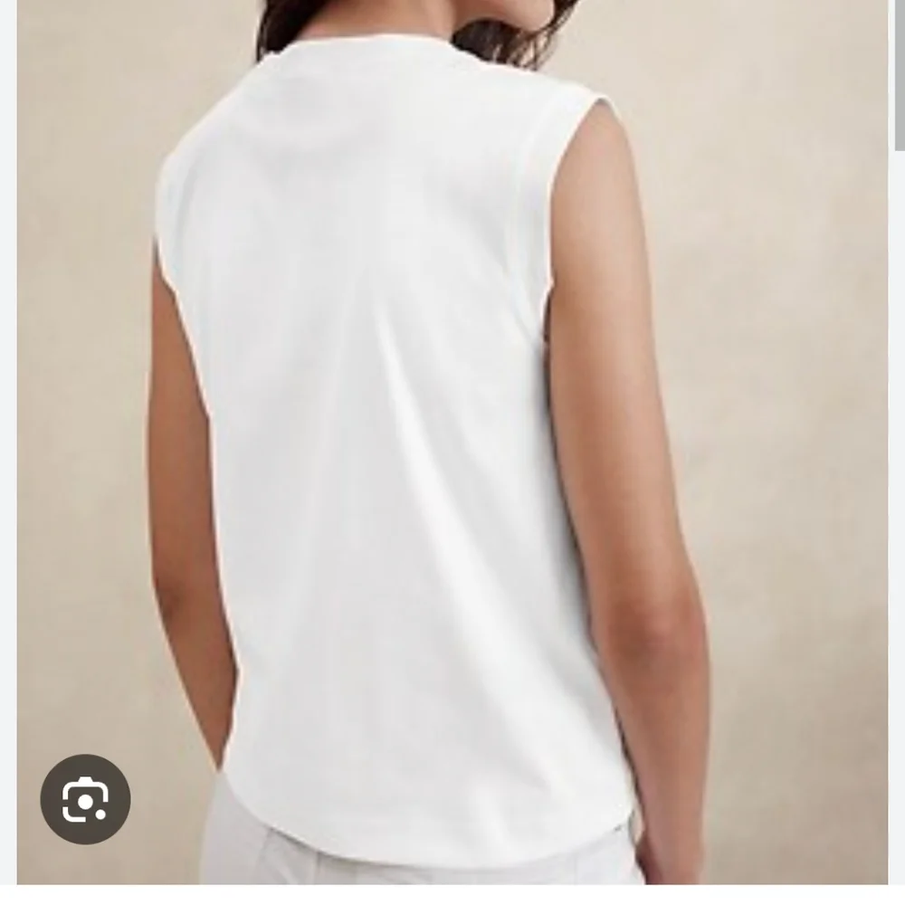 Banana Republic COTTON-SATEEN MUSCLE TANK - White - Size XS - Picture 2 of 4